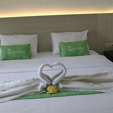 Kuta Indah Hotel Екстериор снимка