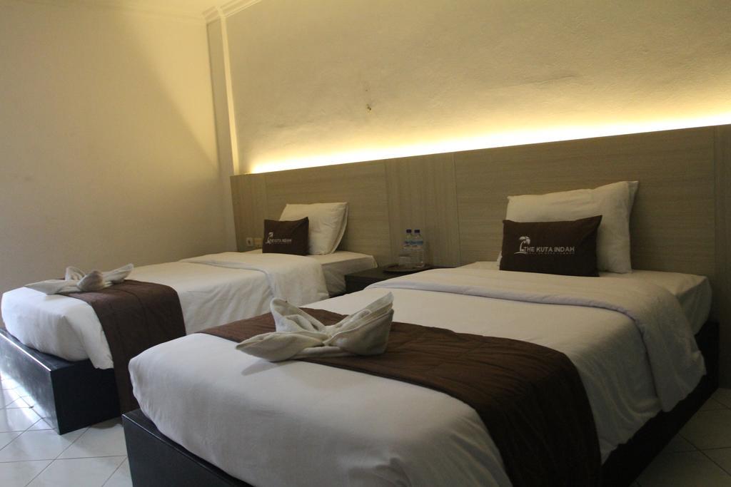 Kuta Indah Hotel Екстериор снимка