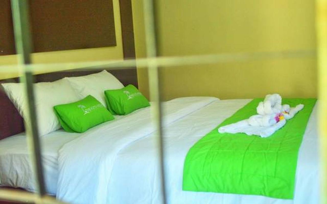 Kuta Indah Hotel Екстериор снимка