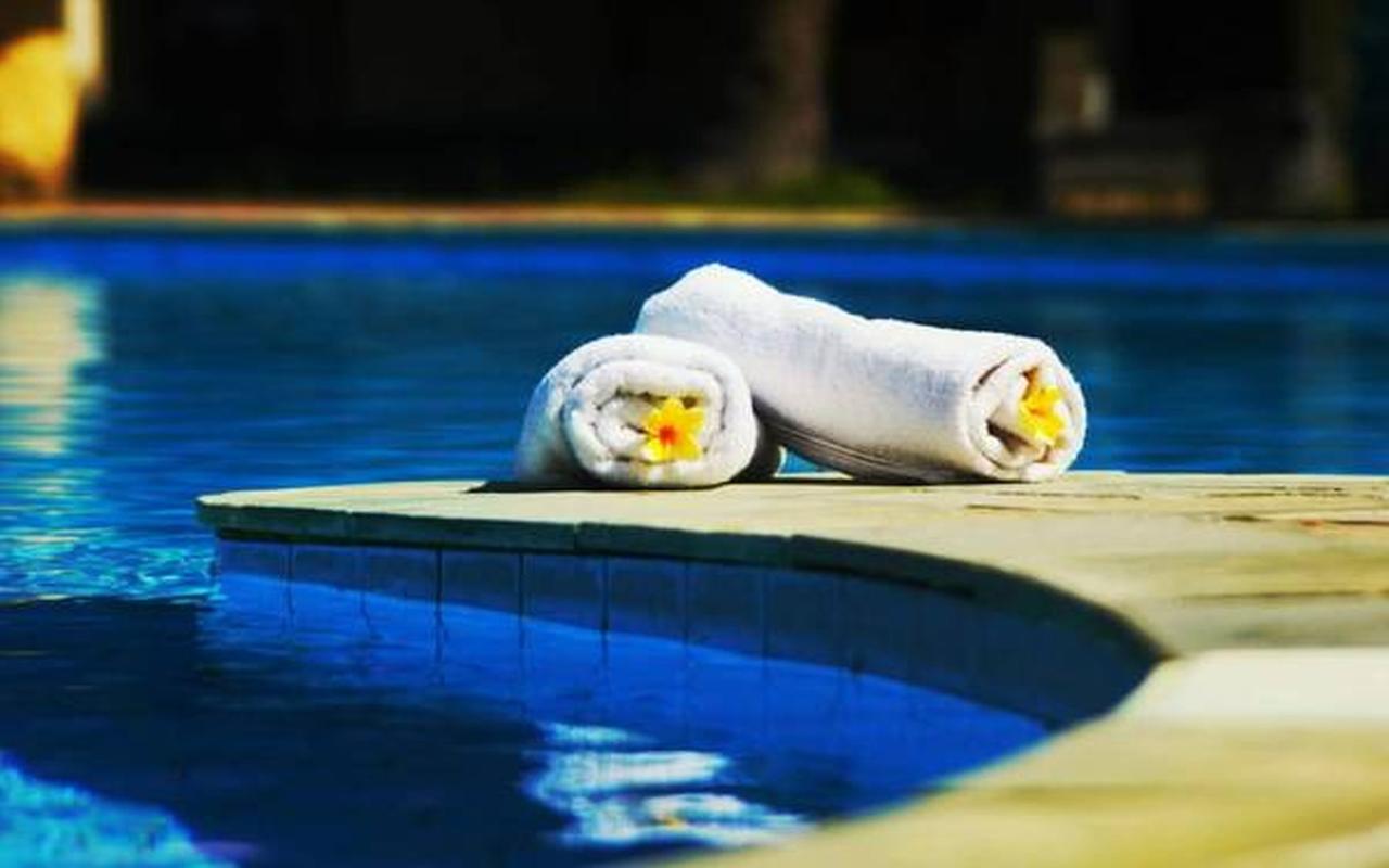 Kuta Indah Hotel Екстериор снимка