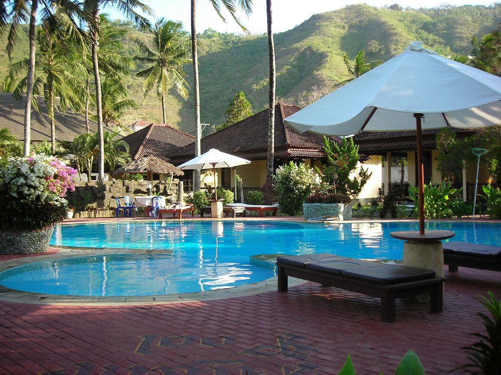 Kuta Indah Hotel Екстериор снимка