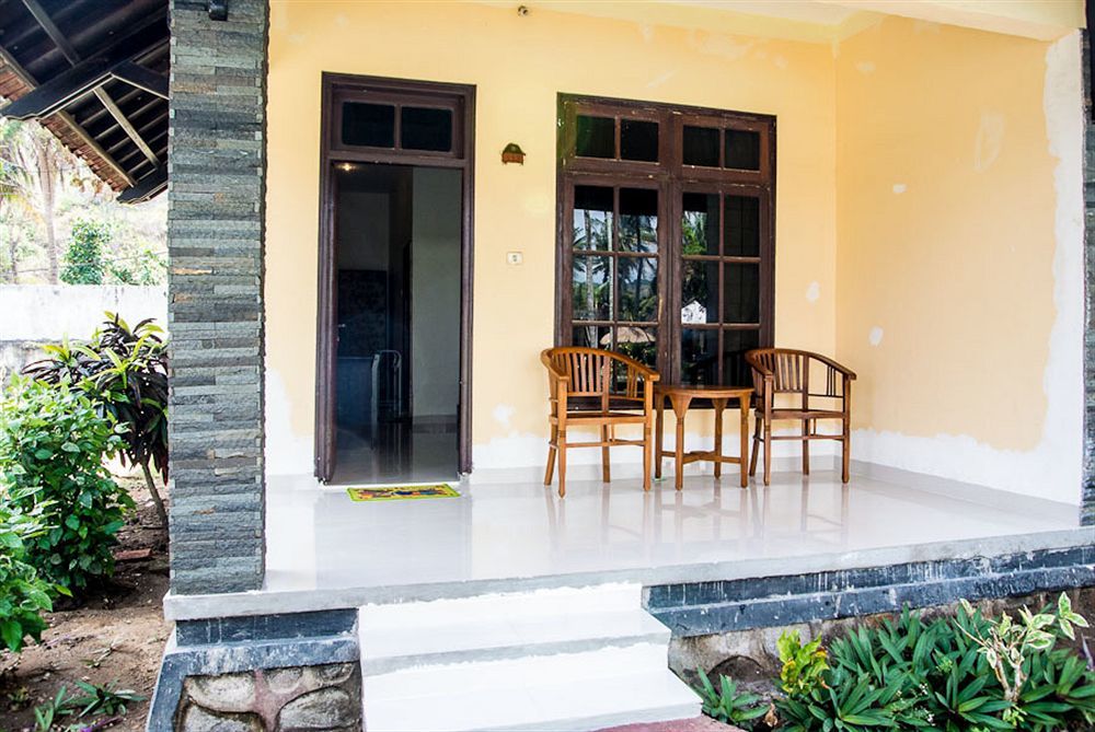 Kuta Indah Hotel Екстериор снимка